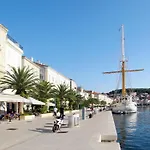Franko In By Interhome Apartament Veli Lošinj