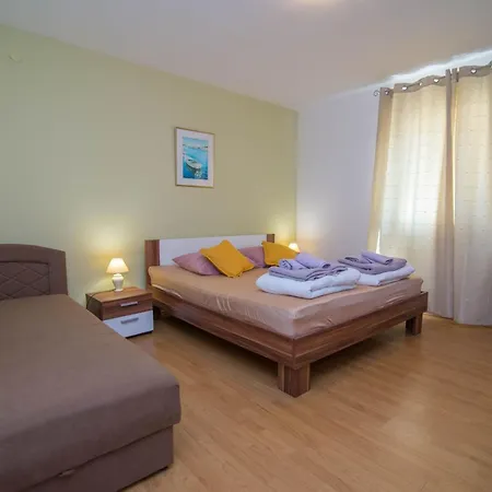 Franko In By Interhome *